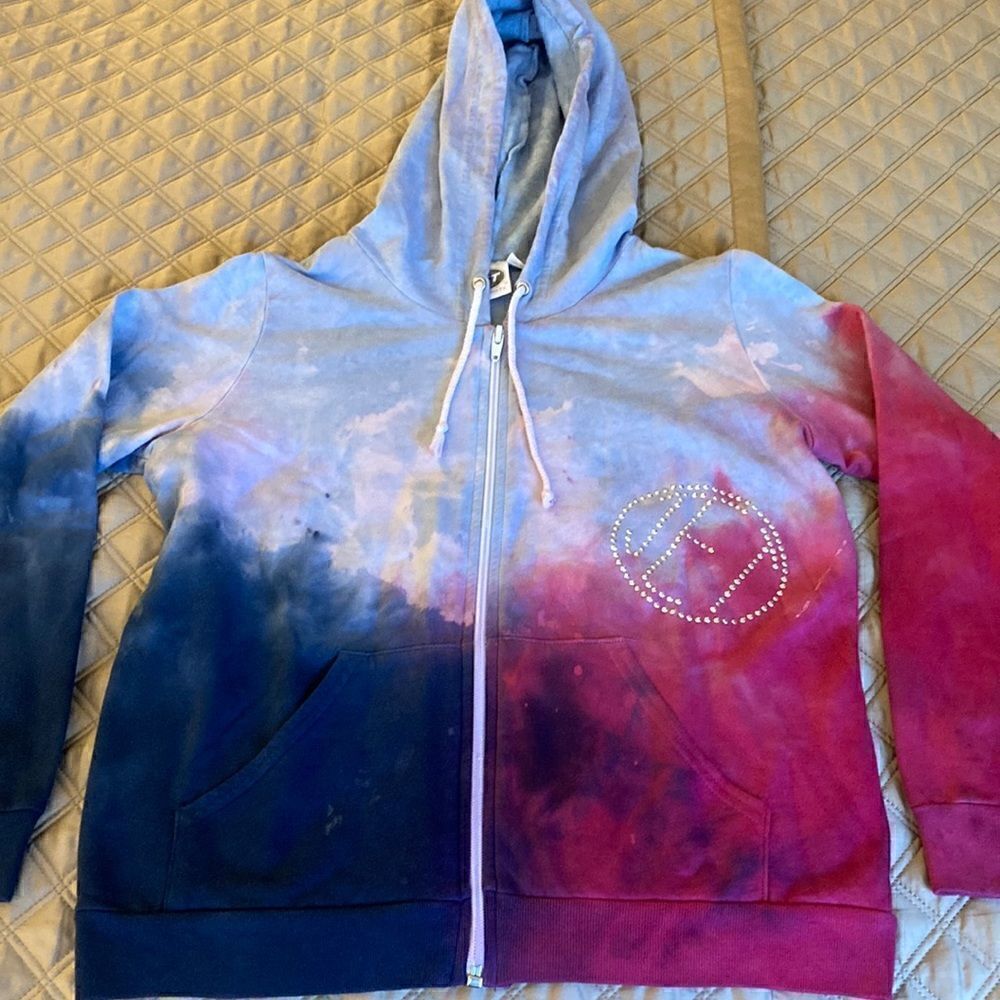 Jet Tie Dye Cotton Hoodie with Crystal Detail. Girls Size Large.
